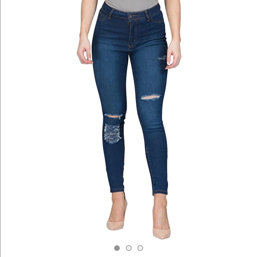 Stretchy Distressed Skinny Jeans